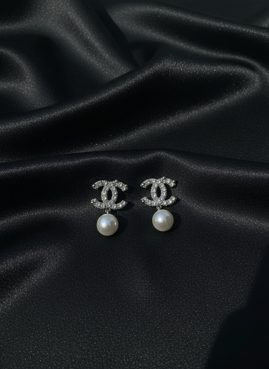Chanel pearl drop earrings